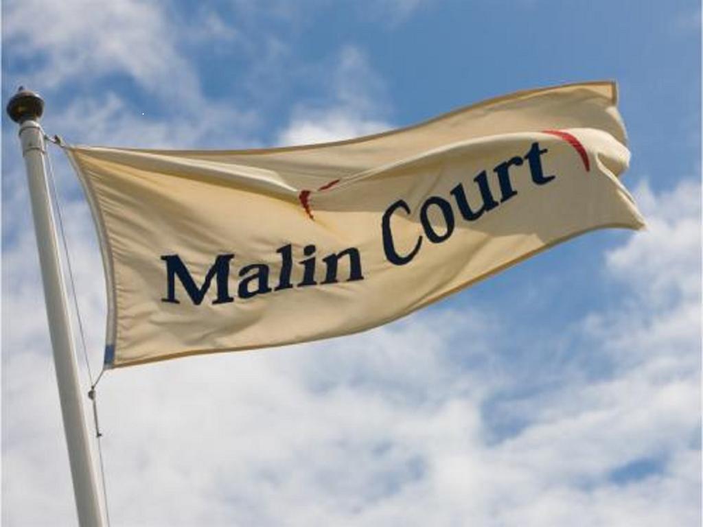 Malin Court Hotel And Restaurant Эр Экстерьер фото